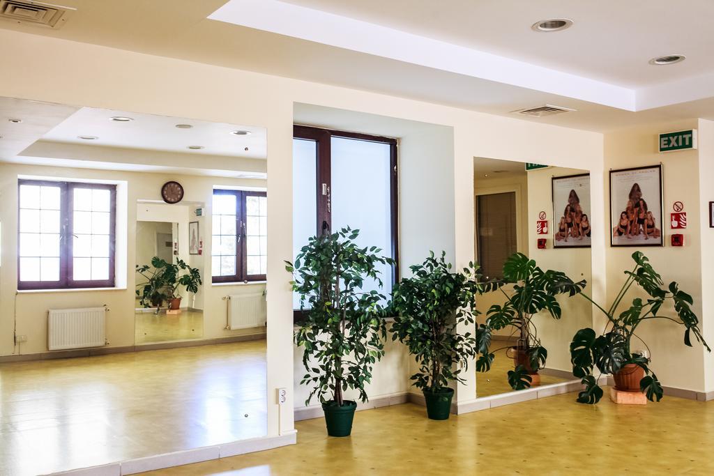 Europa Residence Atyraū Esterno foto